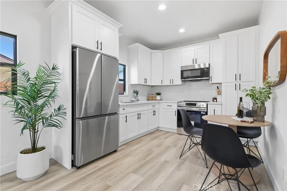 4429 Phelan Avenue Baldwin Park, CA 91706