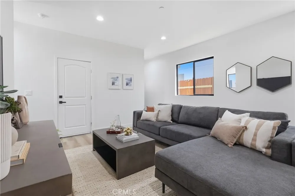 4429 Phelan Avenue Baldwin Park, CA 91706