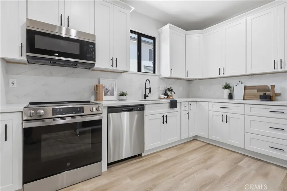 4429 Phelan Avenue Baldwin Park, CA 91706