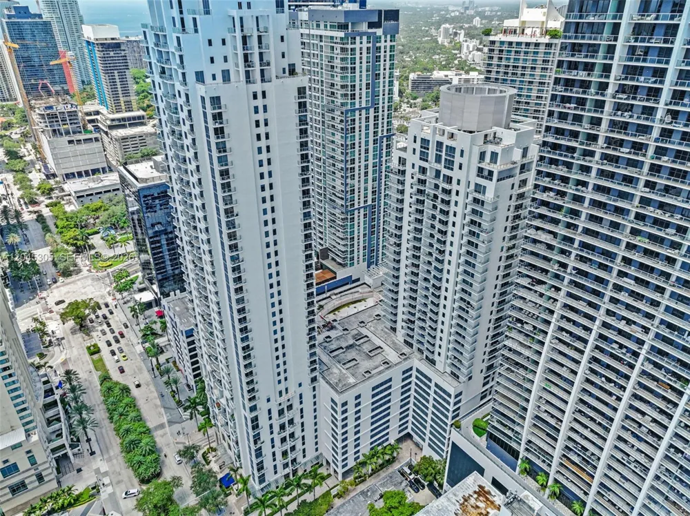 1050 Brickell Ave #3314 Miami, FL 33131