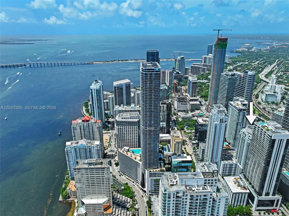 1050 Brickell Ave #3314 Miami, FL 33131