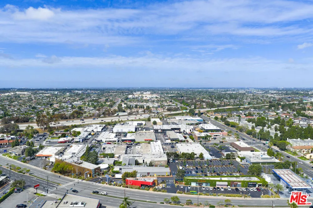 810 Baker Street #204 Costa Mesa, CA 92626