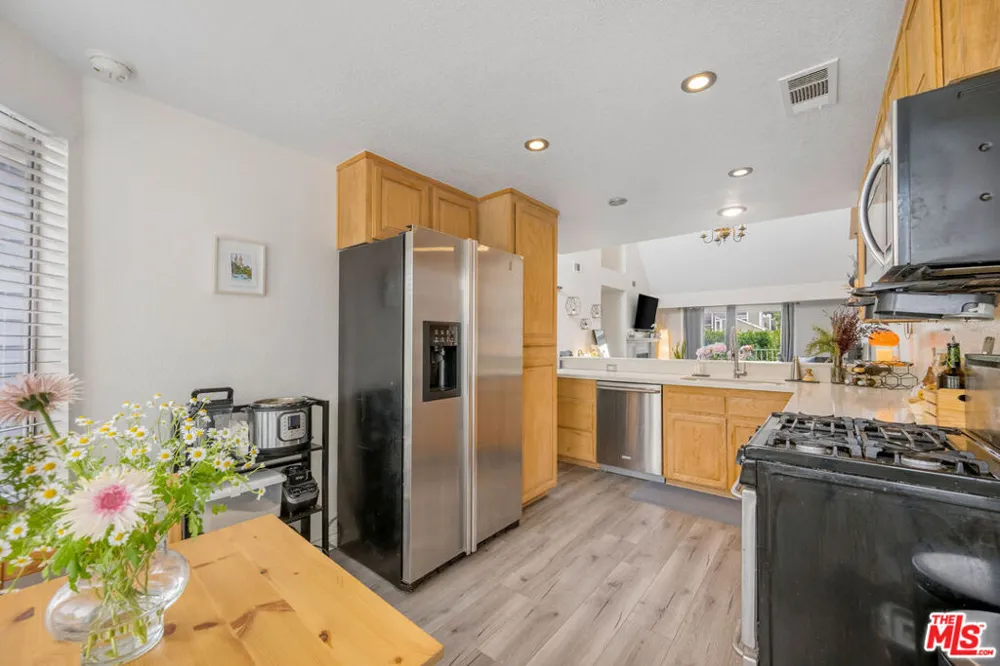 810 Baker Street #204 Costa Mesa, CA 92626