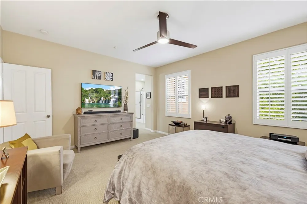 25441 Eagle Lane #140 Valencia, CA 91381