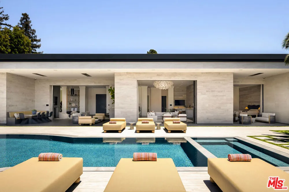 145 Mapleton Drive Los Angeles, CA 90077