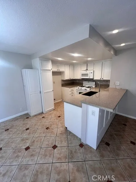 5706 Old Village Road #207 Yorba Linda, CA 92887