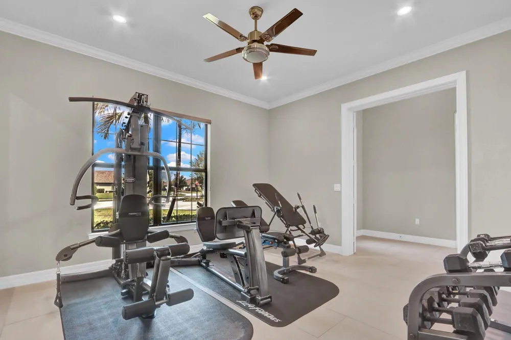 9242 Balsamo Drive Palm Beach Gardens, FL 33412