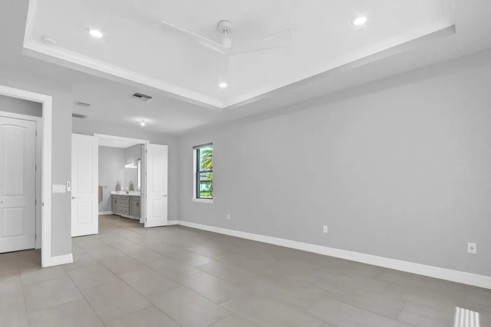 9242 Balsamo Drive Palm Beach Gardens, FL 33412