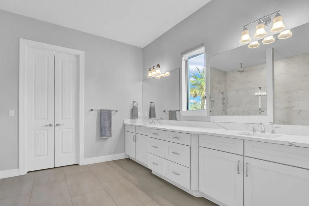 9242 Balsamo Drive Palm Beach Gardens, FL 33412