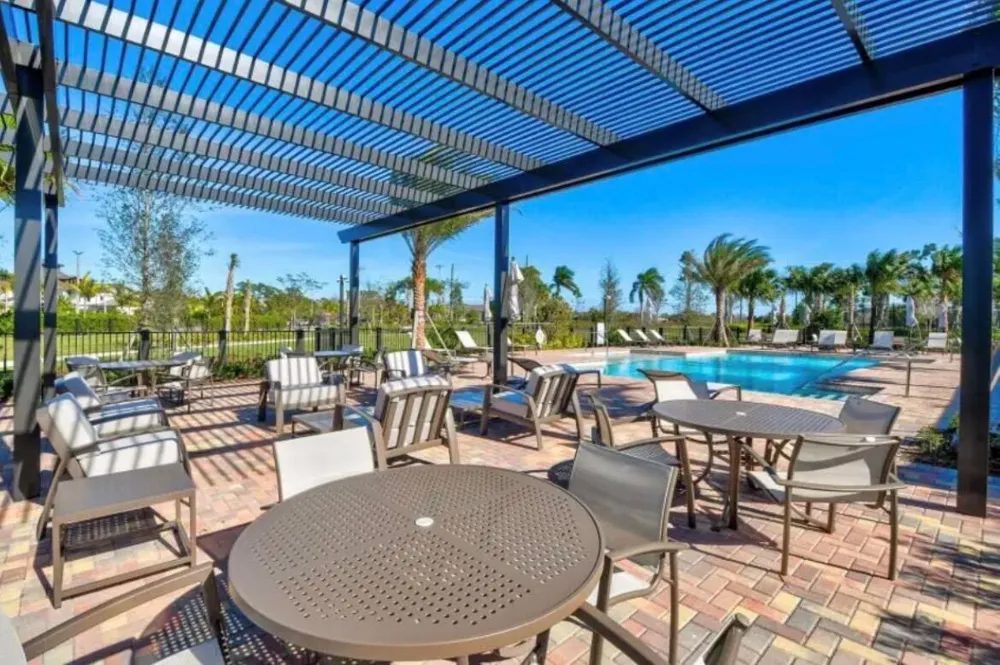 9242 Balsamo Drive Palm Beach Gardens, FL 33412