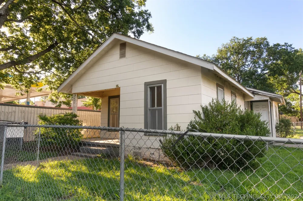 312 E Florida Street Durant, OK 74701
