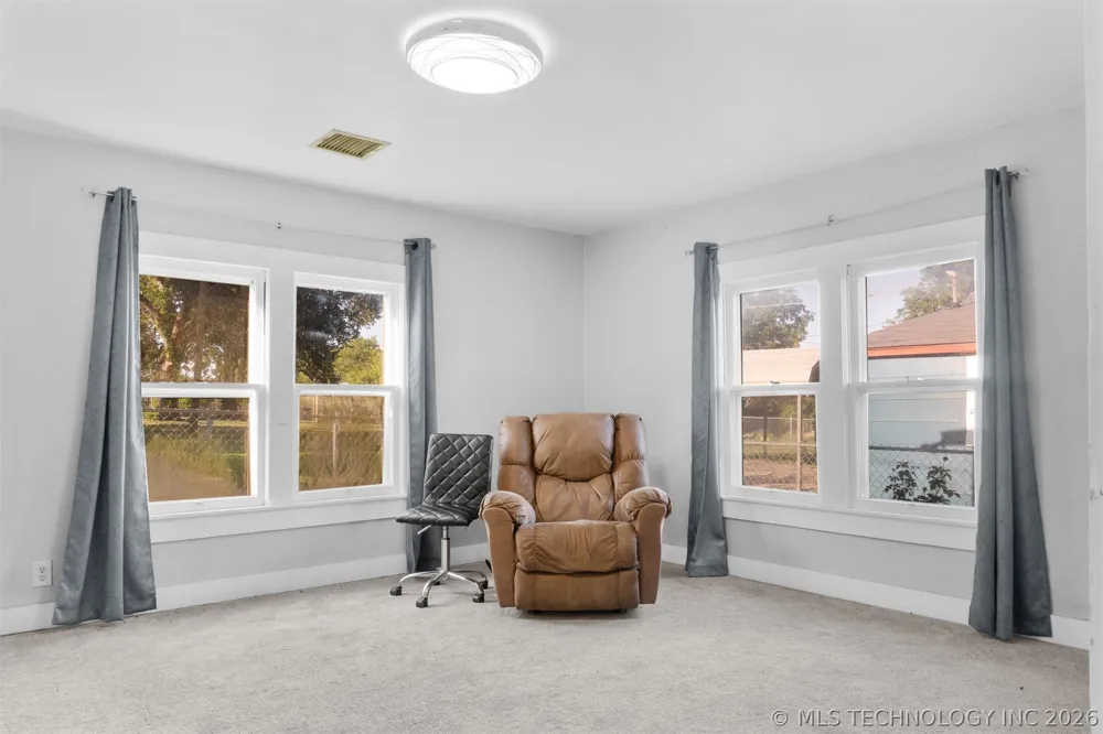 312 E Florida Street Durant, OK 74701