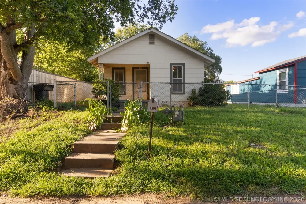 312 E Florida Street Durant, OK 74701