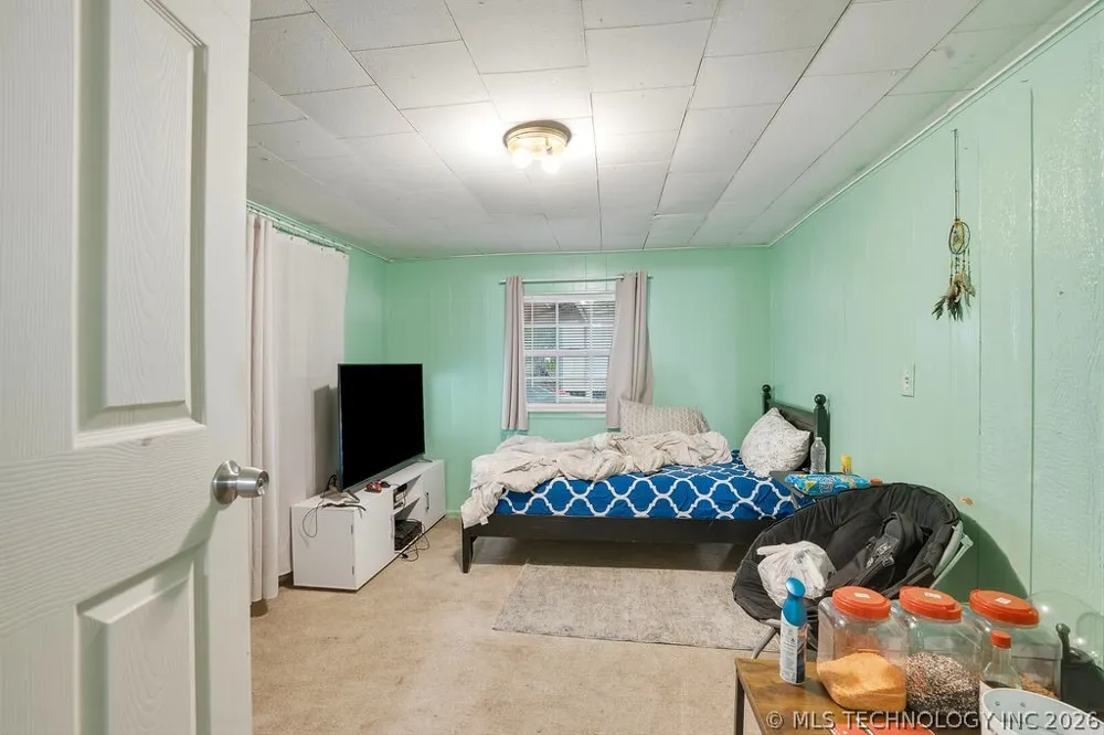 512 E 16th Ada, OK 74820