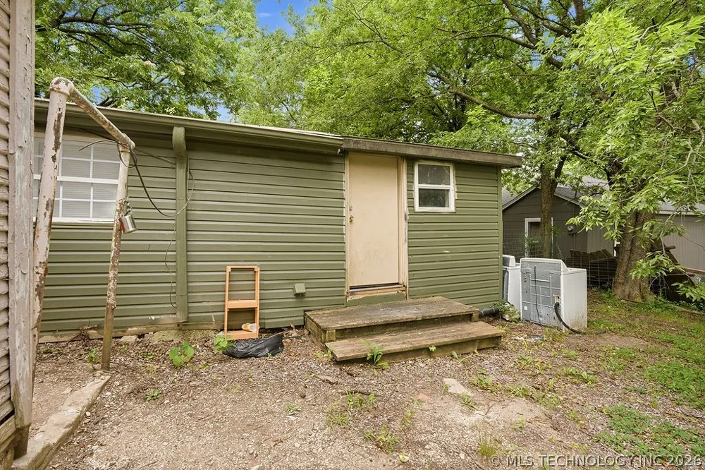 512 E 16th Ada, OK 74820