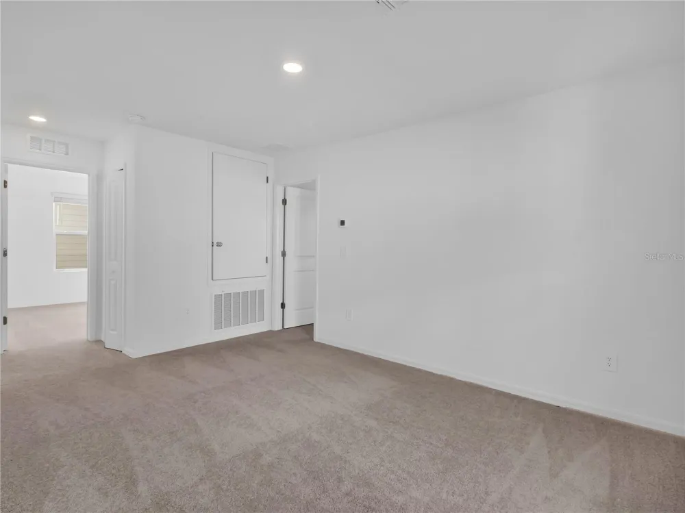 2215 RED CROSSBILL DRIVE Wimauma, FL 33598