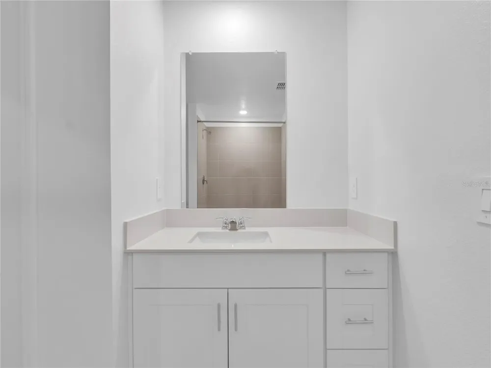 2215 RED CROSSBILL DRIVE Wimauma, FL 33598