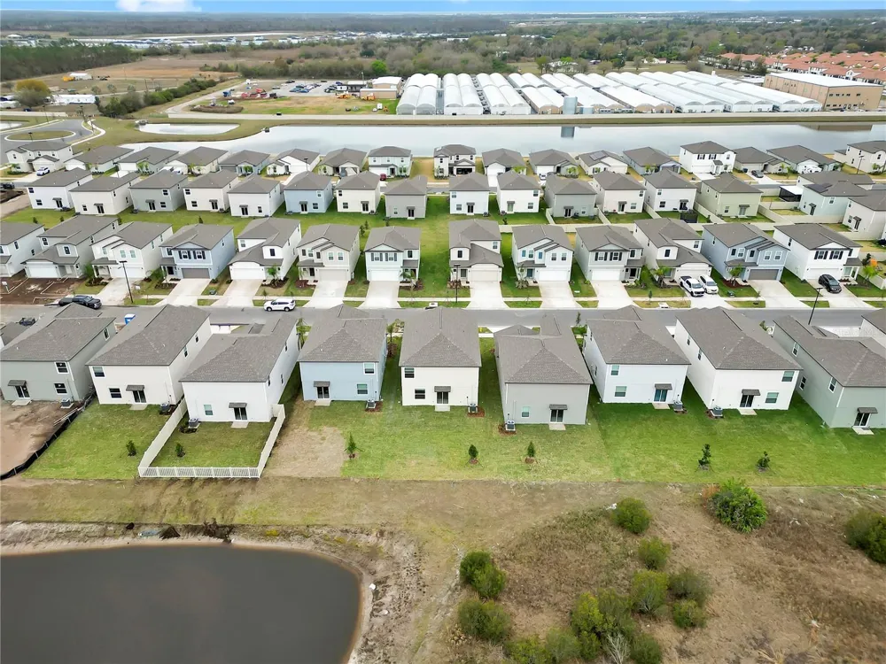 2215 RED CROSSBILL DRIVE Wimauma, FL 33598