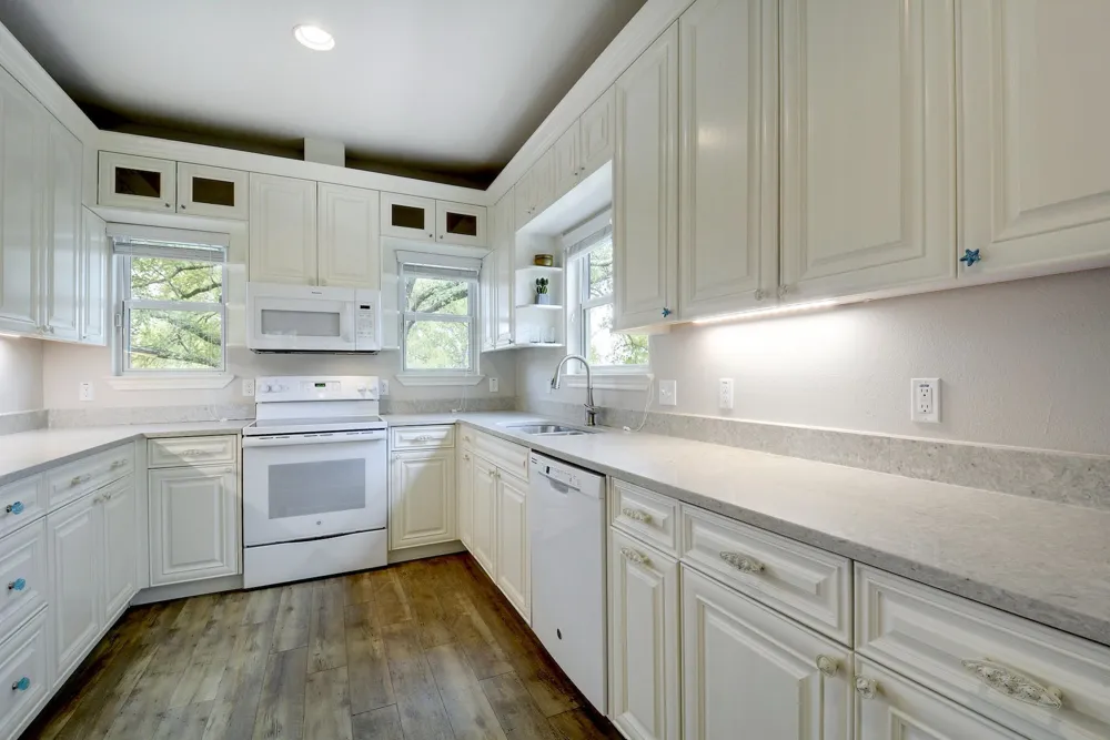 2330 Westforest Drive #B Austin, TX 78704