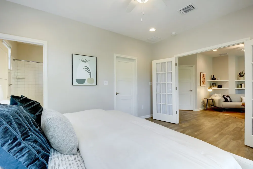 2330 Westforest Drive #B Austin, TX 78704