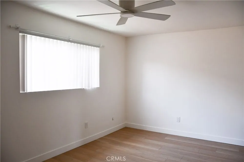 994 Valencia #104 Costa Mesa, CA 92626