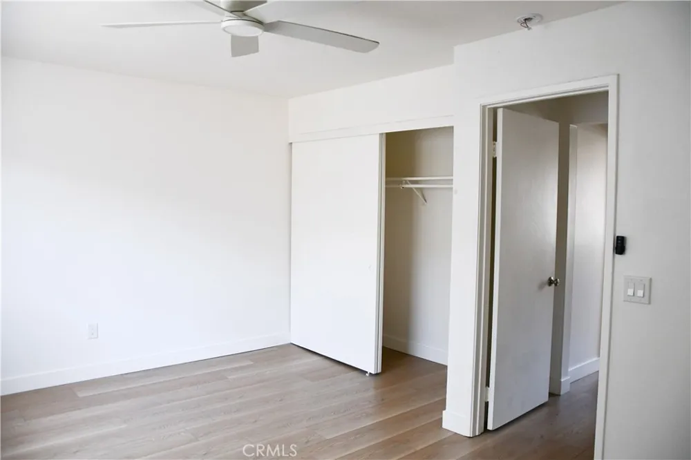994 Valencia #104 Costa Mesa, CA 92626