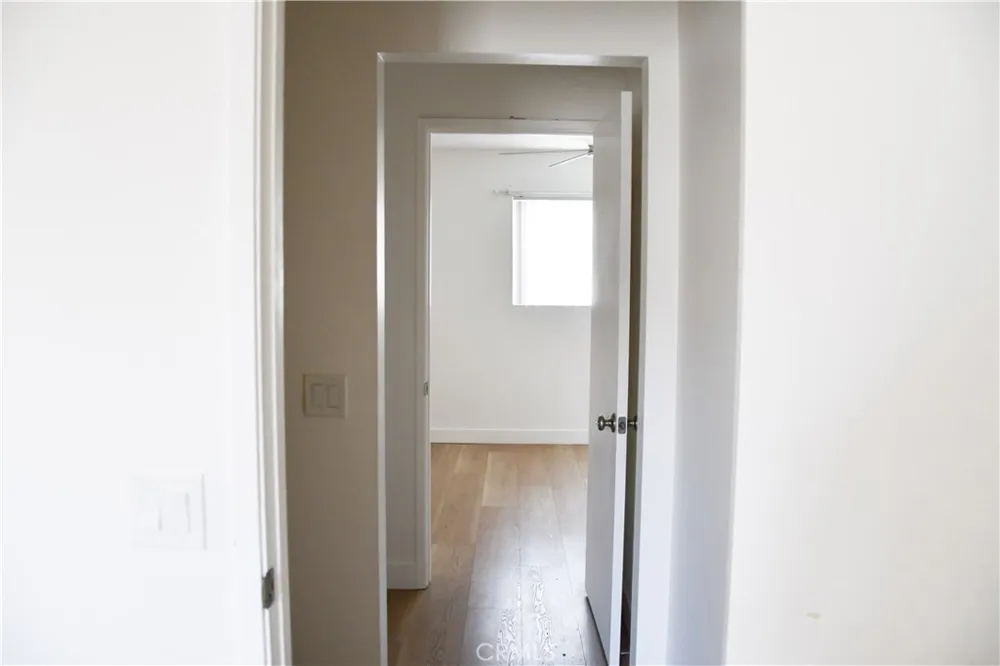 994 Valencia #104 Costa Mesa, CA 92626