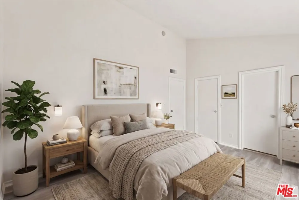14937 Sherman Way #2 Van Nuys, CA 91405
