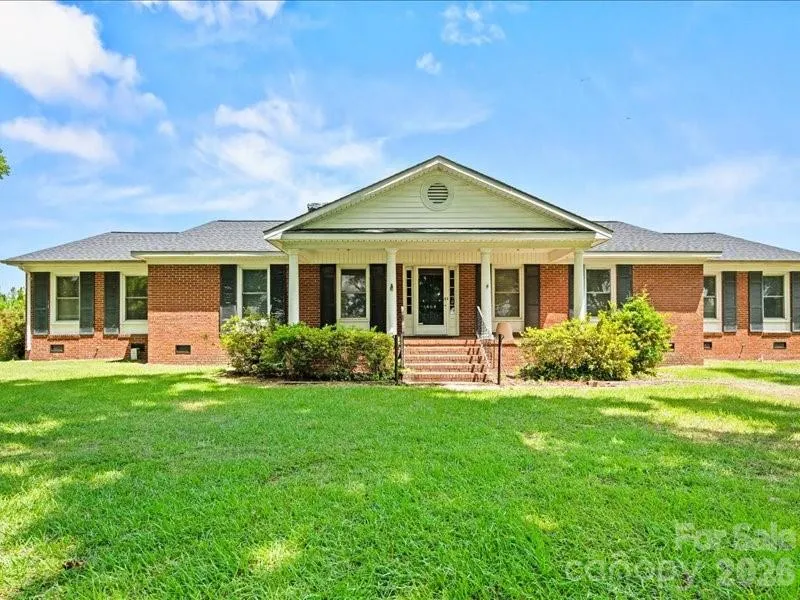 464 Lark Road Cheraw, SC 29520