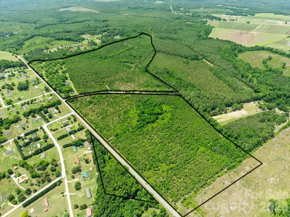 464 Lark Road Cheraw, SC 29520