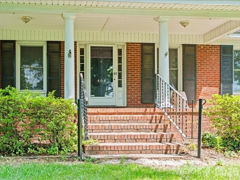 464 Lark Road Cheraw, SC 29520