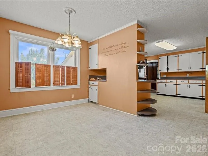 464 Lark Road Cheraw, SC 29520