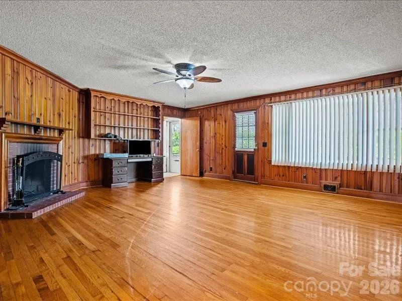464 Lark Road Cheraw, SC 29520