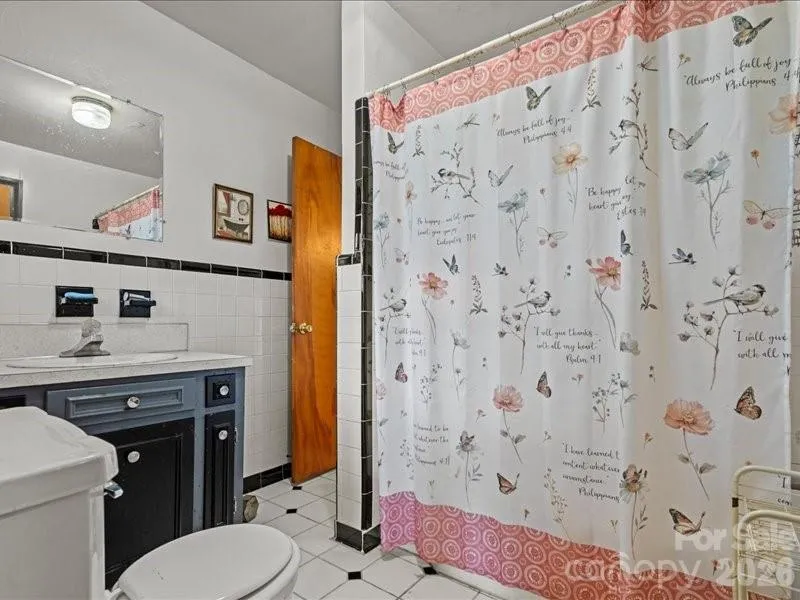 464 Lark Road Cheraw, SC 29520