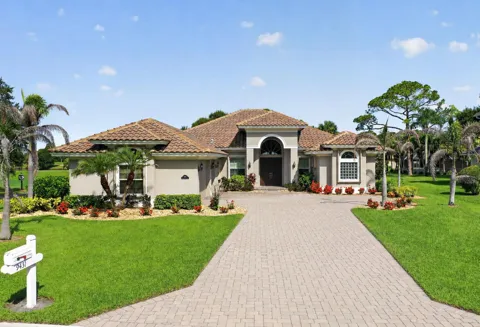 9431 Meadowood Drive