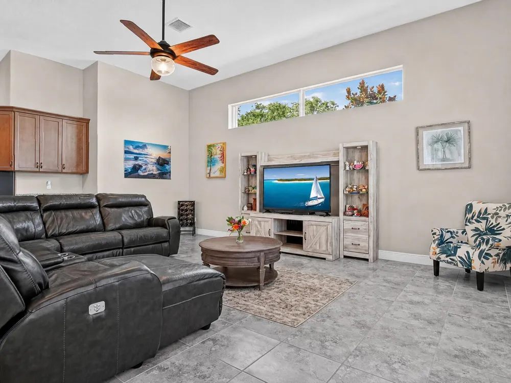 9431 Meadowood Drive Fort Pierce, FL 34951