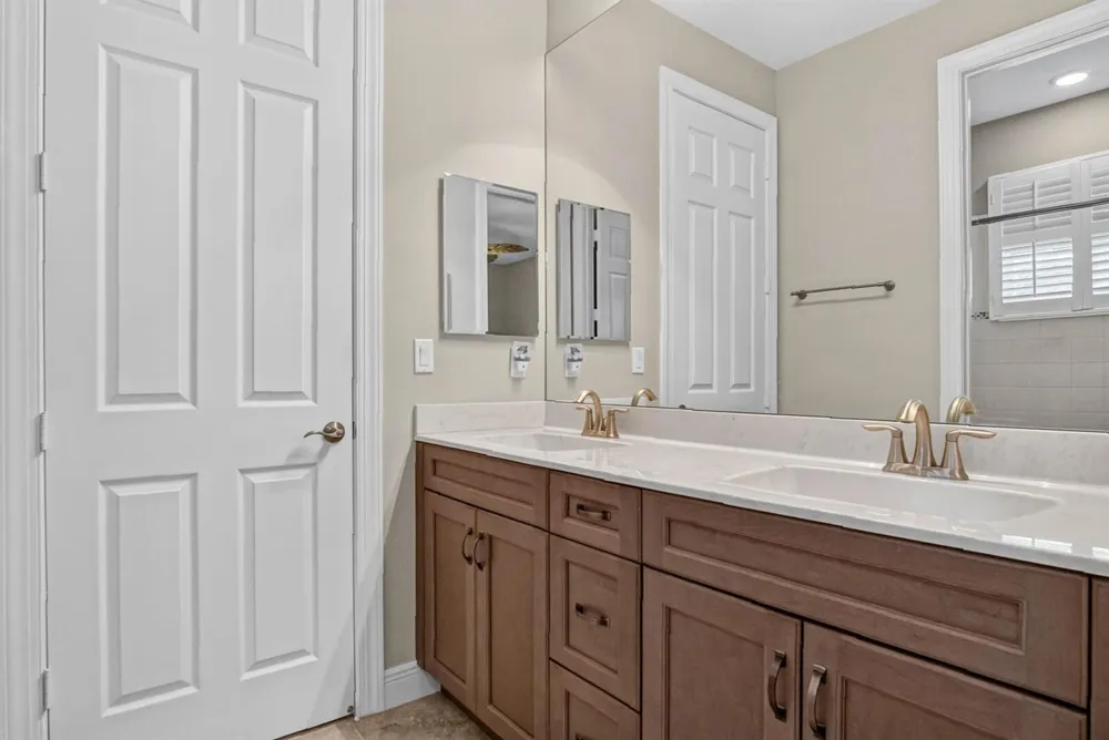 9431 Meadowood Drive Fort Pierce, FL 34951