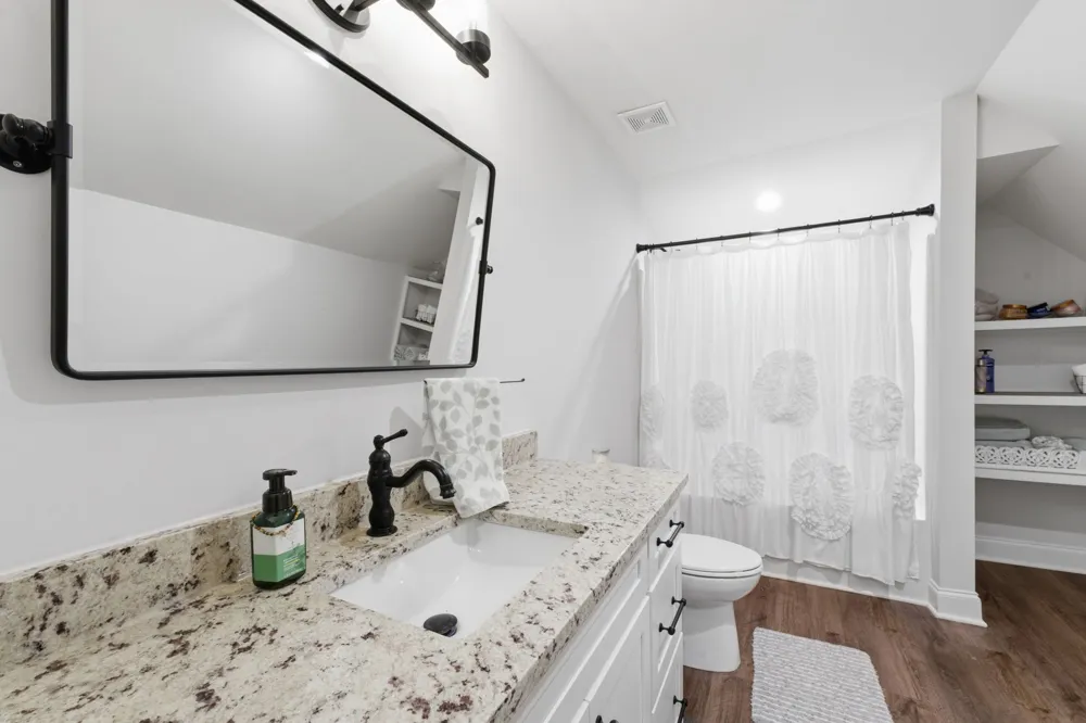 1304 Summer Station Dr Chapel Hill, TN 37034