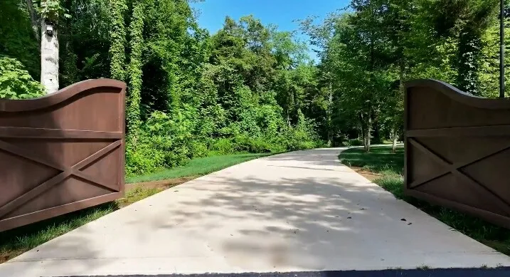 1304 Summer Station Dr Chapel Hill, TN 37034