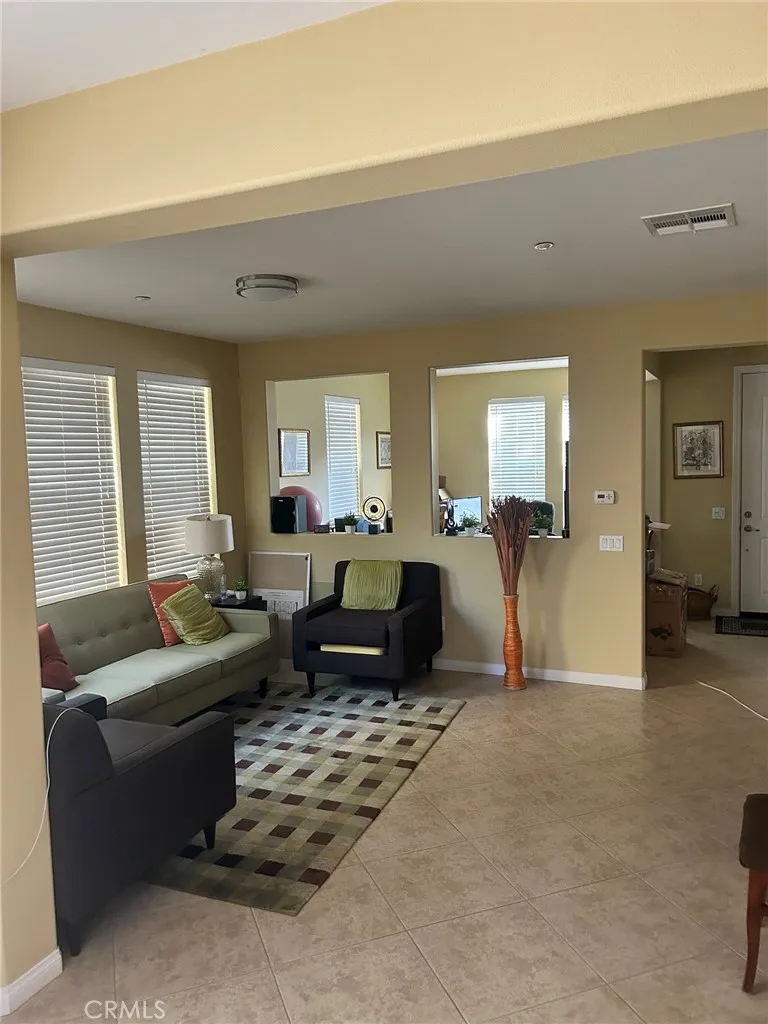 621 Forest Park Oxnard, CA 93036