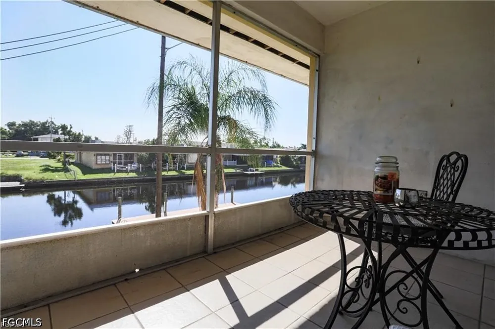 Victoria Drive #204 Cape Coral, FL 33904