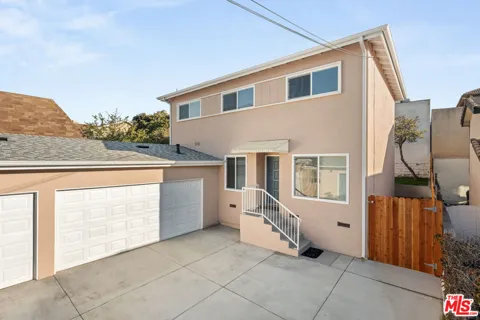 1814 Spreckels Lane