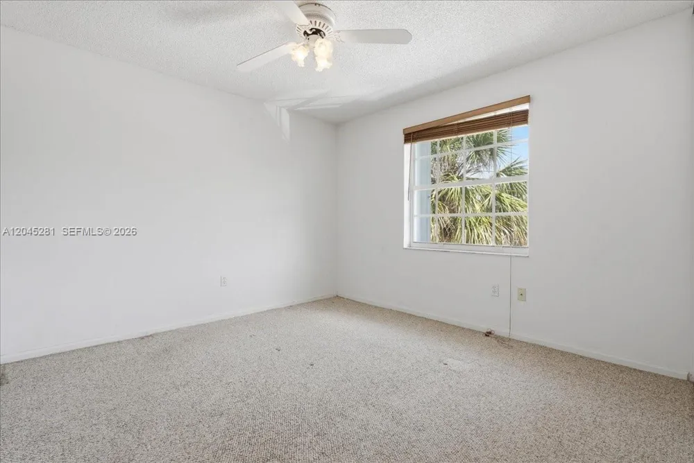 15714 NW 10th St Pembroke Pines, FL 33028