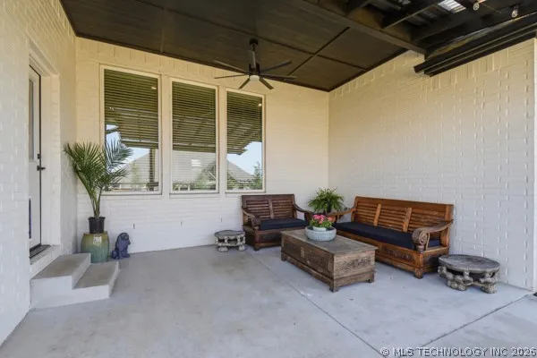 506 84th Place Broken Arrow, OK 74014