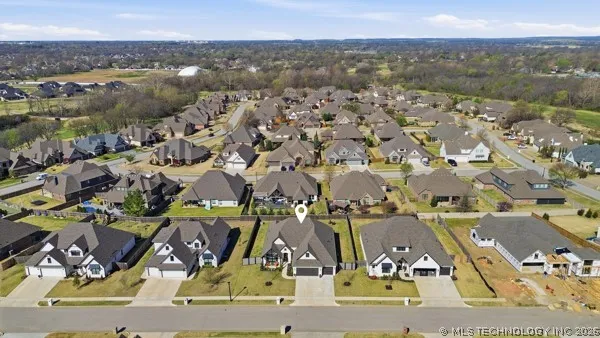 506 84th Place Broken Arrow, OK 74014