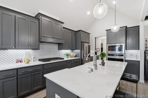 506 84th Place Broken Arrow, OK 74014