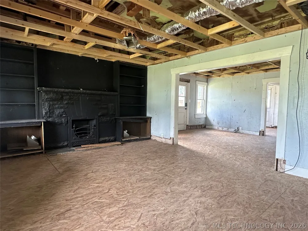 1126 E 4th Street Okmulgee, OK 74447