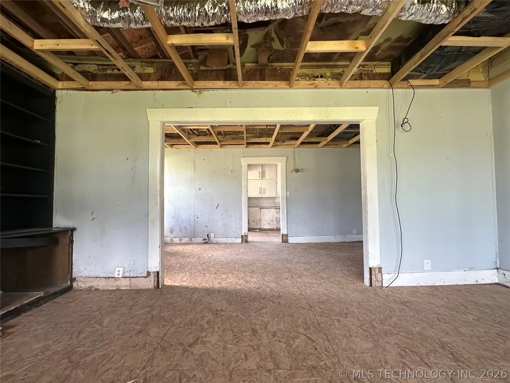 1126 E 4th Street Okmulgee, OK 74447