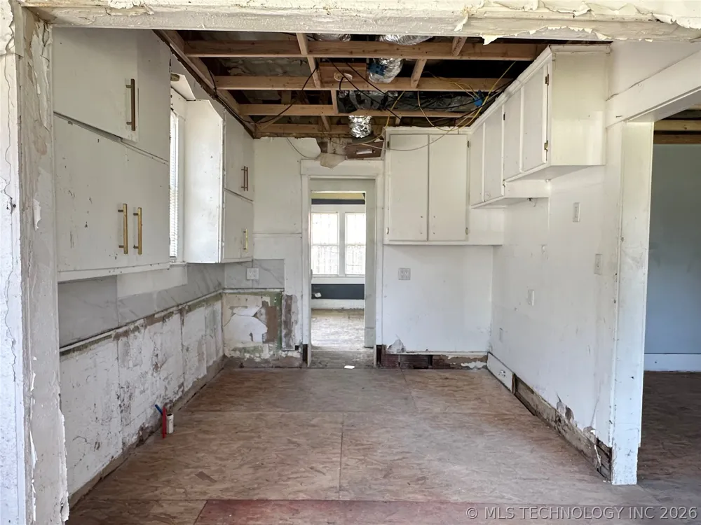 1126 E 4th Street Okmulgee, OK 74447