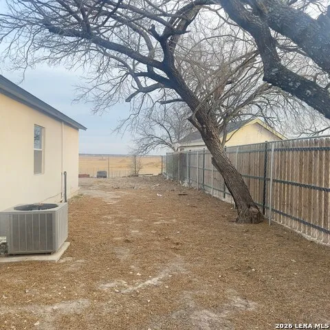 3244 Tesoro Loop Eagle Pass, TX 78852